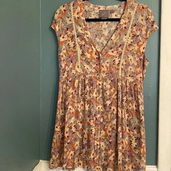 Vanessa Virginia mini button up cap sleeve floral dress size s - like new - Picture 1 of 6